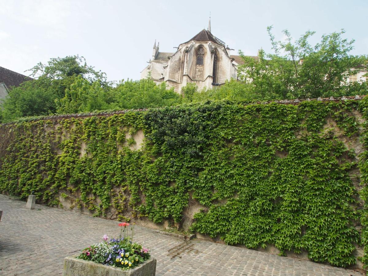 Le Mont Brenn Leilighet Auxerre Eksteriør bilde